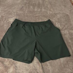 Lululemon Dark Green Athletic Shorts size Medium